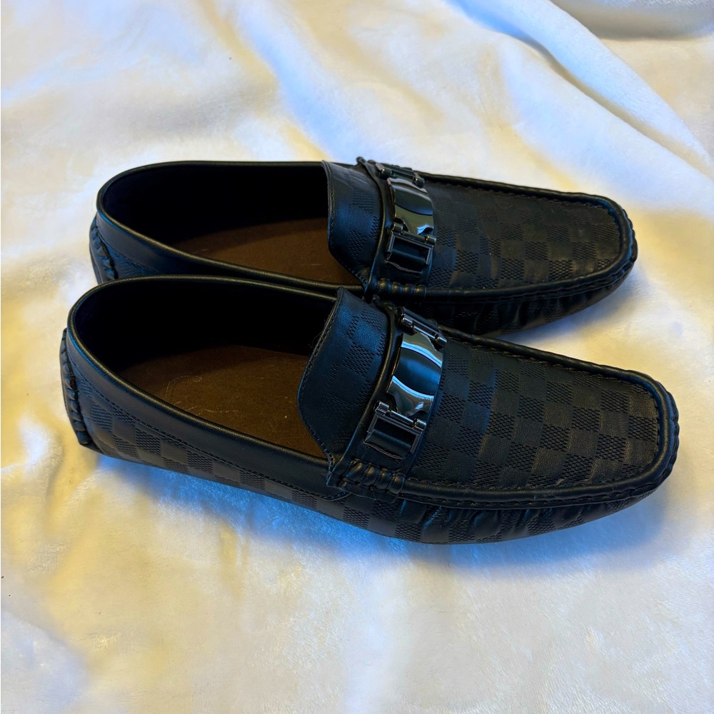 Black Suede Slip-On Loafers with Moccasin Style